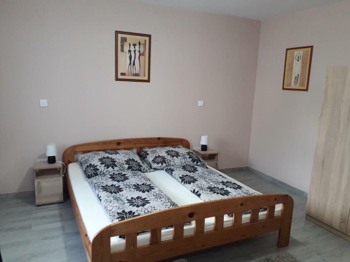 Aquatherma Apartman Sárospatak 外观 照片